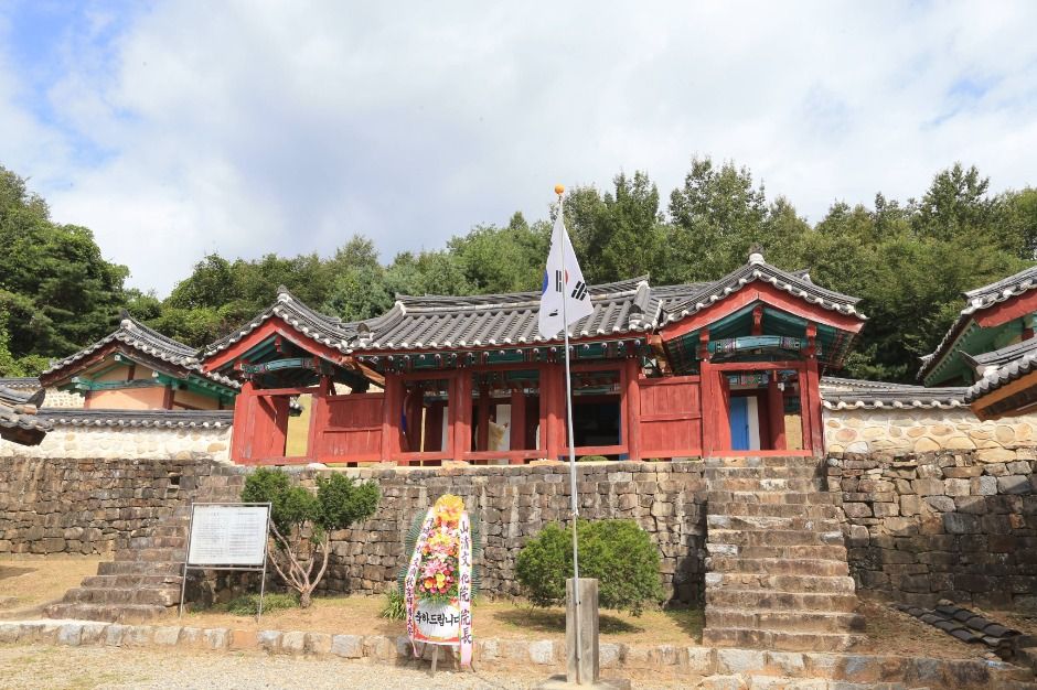 산청 단성향교 여행 추천 - 메고지고 산청 단성향교 여행 추천 - 메고지고