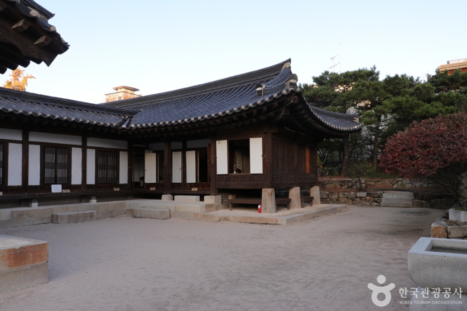 해풍부원군윤택영댁재실 여행 추천 - 메고지고 해풍부원군윤택영댁재실 여행 추천 - 메고지고