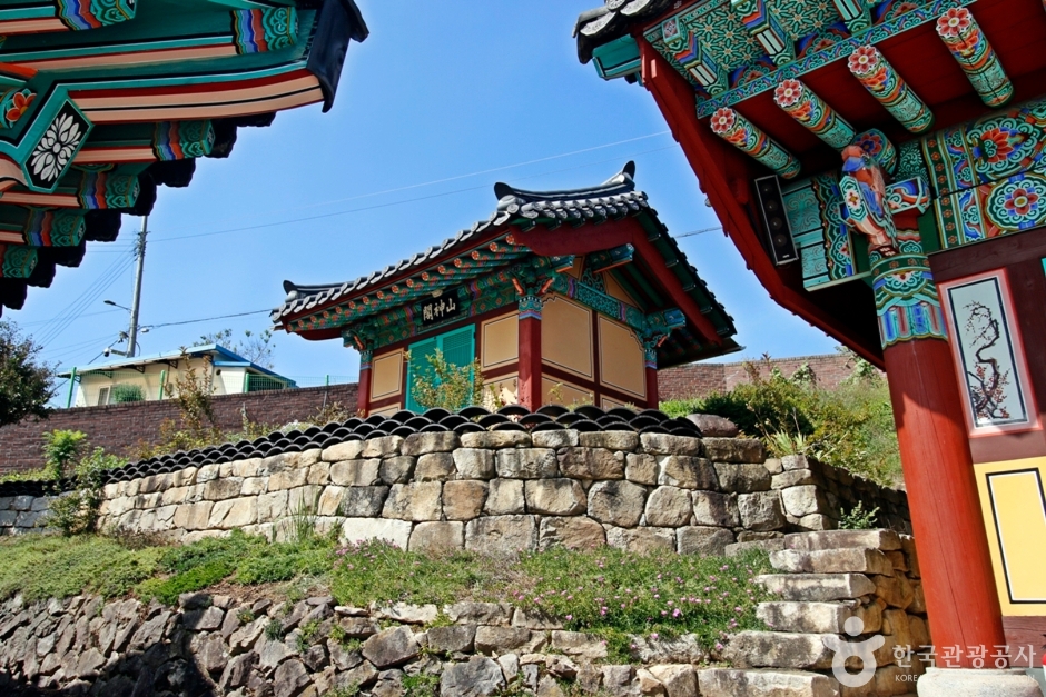 향산사(무주) 여행 추천 - 메고지고 향산사(무주) 여행 추천 - 메고지고