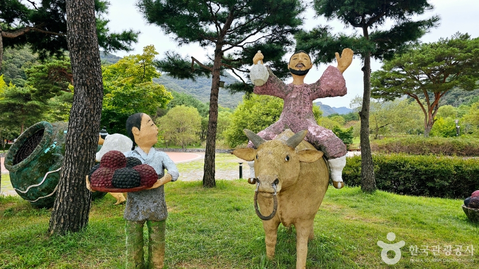 선운산 생태숲 여행 추천 - 메고지고 선운산 생태숲 여행 추천 - 메고지고