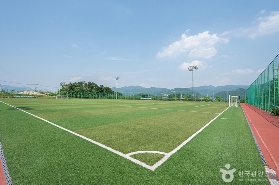 포천축구공원 여행 추천 - 메고지고 포천축구공원 여행 추천 - 메고지고