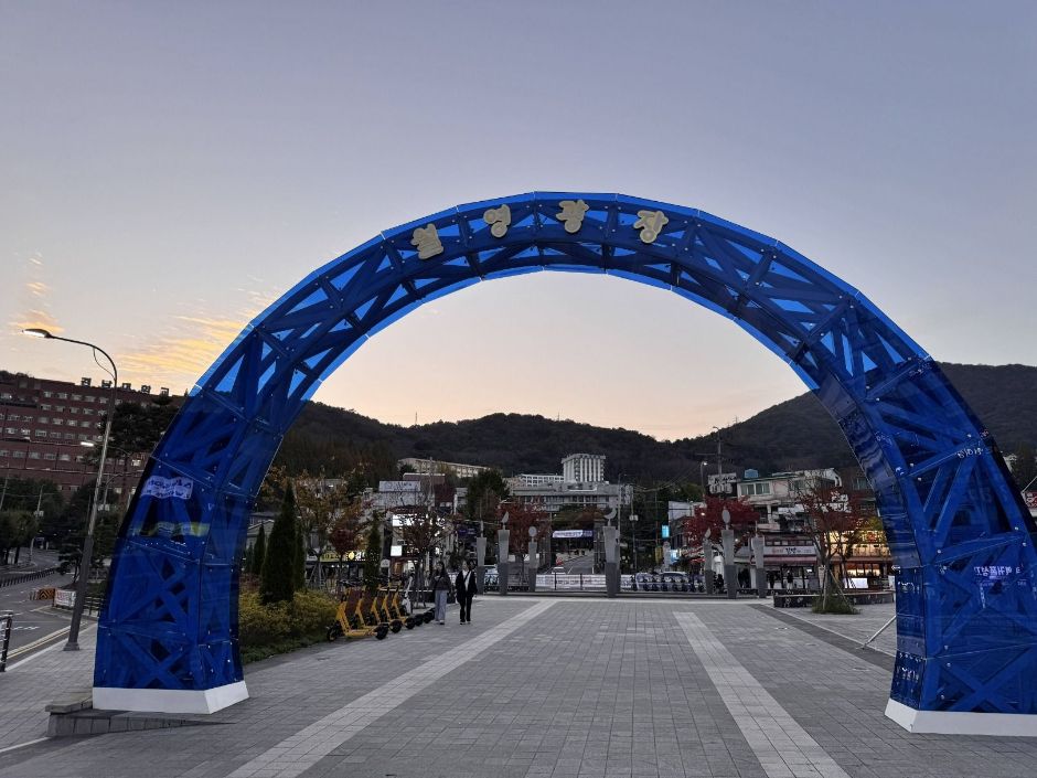 월영광장 여행 추천 - 메고지고 월영광장 여행 추천 - 메고지고