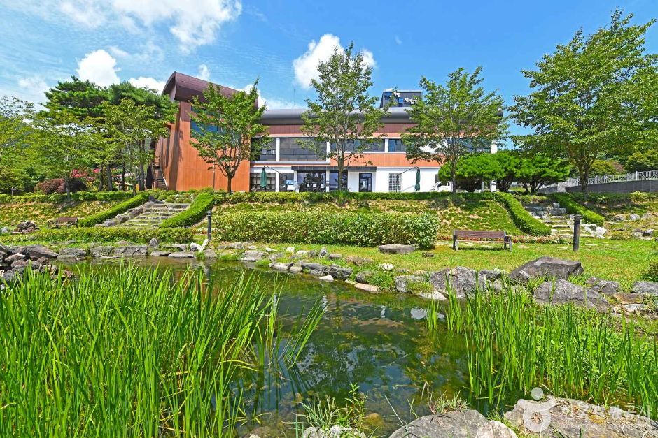 뜬봉샘생태공원 여행 추천 - 메고지고