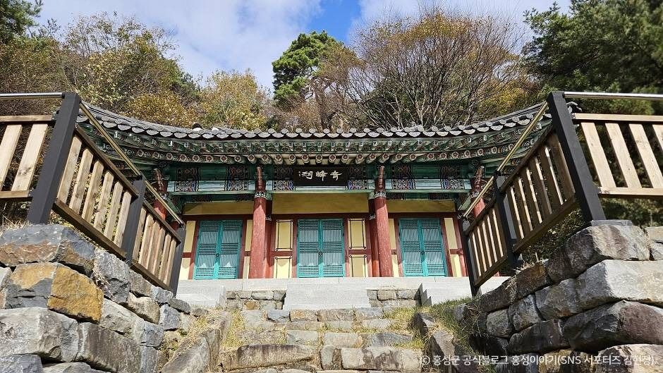 최영장군 사당 여행 추천 - 메고지고 최영장군 사당 여행 추천 - 메고지고