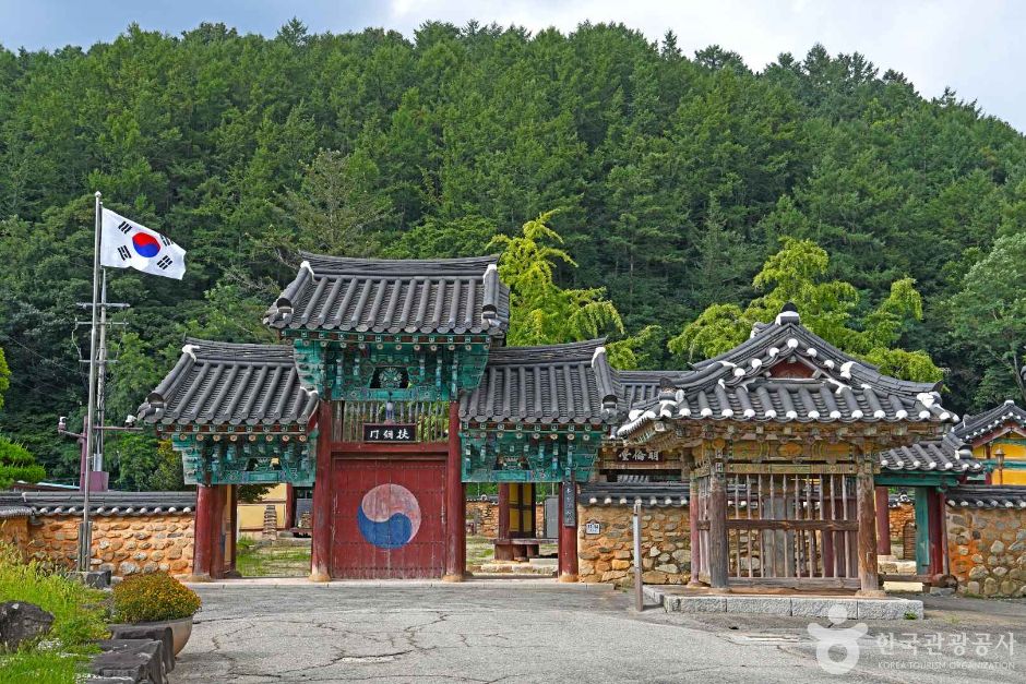 장수향교 여행 추천 - 메고지고 장수향교 여행 추천 - 메고지고