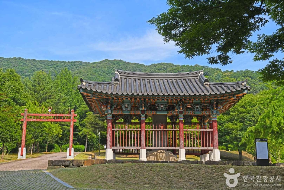 진천 정송강사 여행 추천 - 메고지고