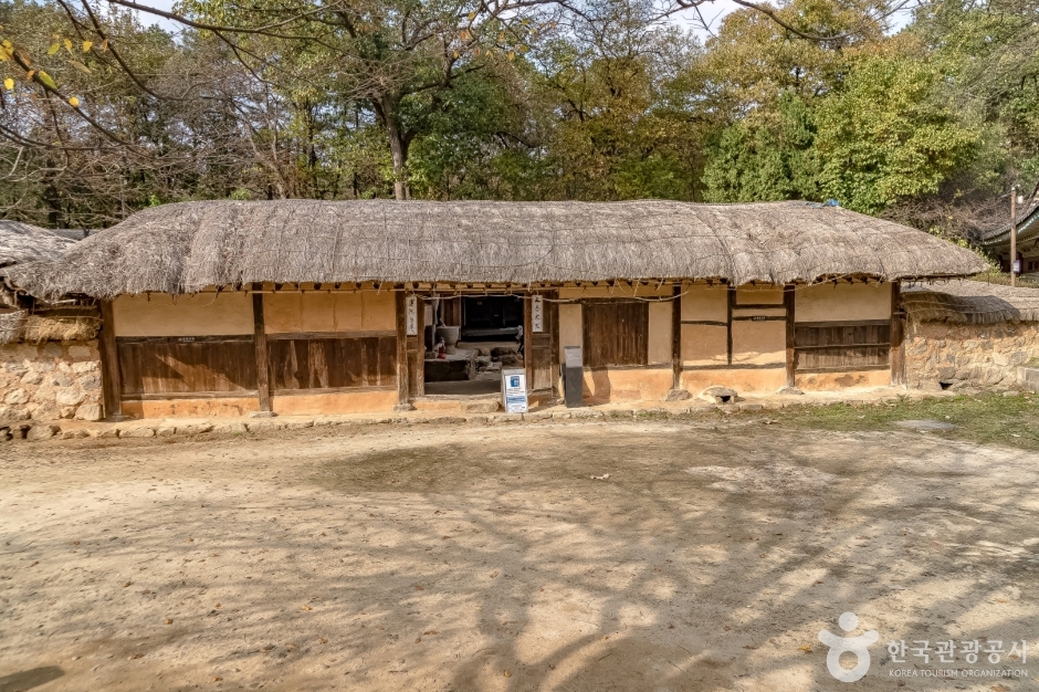 수내동가옥(이택구가옥) 여행 추천 - 메고지고 수내동가옥(이택구가옥) 여행 추천 - 메고지고