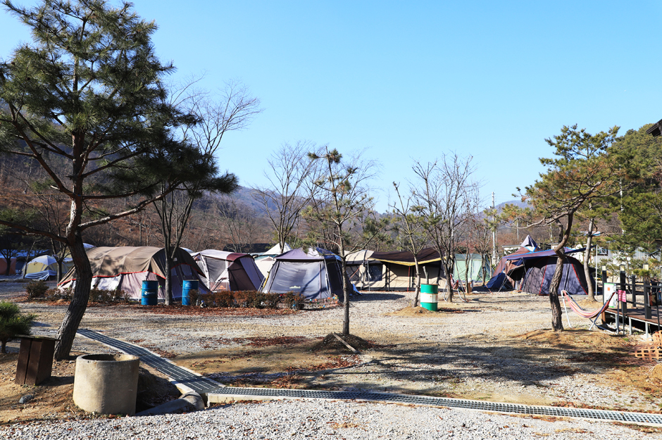 여주산촌오토캠핑장 여행 추천 - 메고지고 여주산촌오토캠핑장 여행 추천 - 메고지고