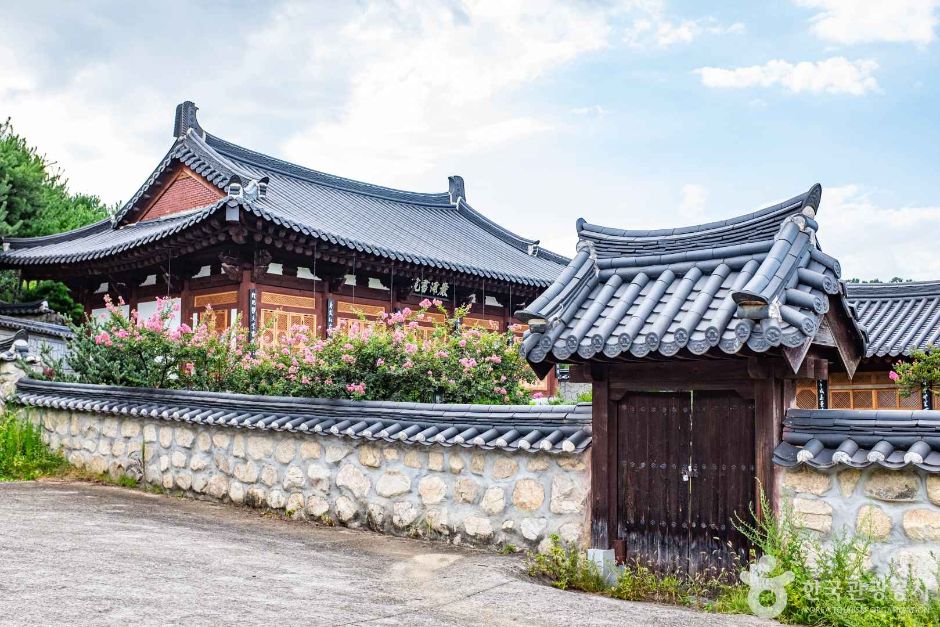 암포서원 여행 추천 - 메고지고 암포서원 여행 추천 - 메고지고