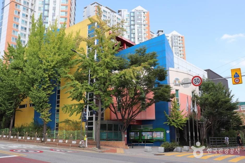 바른샘어린이도서관 여행 추천 - 메고지고 바른샘어린이도서관 여행 추천 - 메고지고