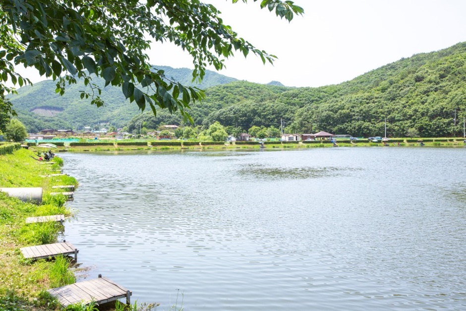 조강저수지 여행 추천 - 메고지고