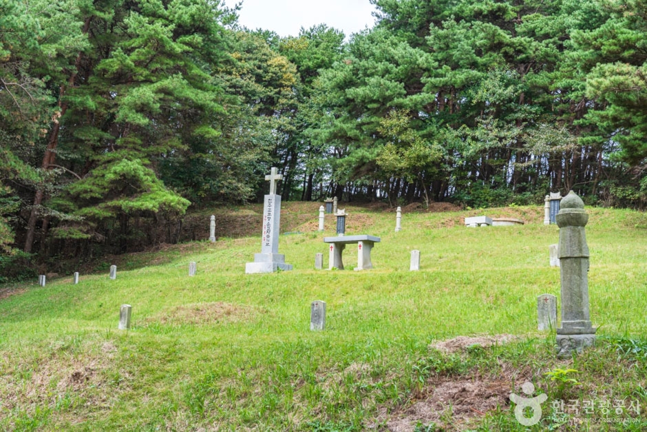 청양 다락골 줄무덤 성지 여행 추천 - 메고지고 청양 다락골 줄무덤 성지 여행 추천 - 메고지고