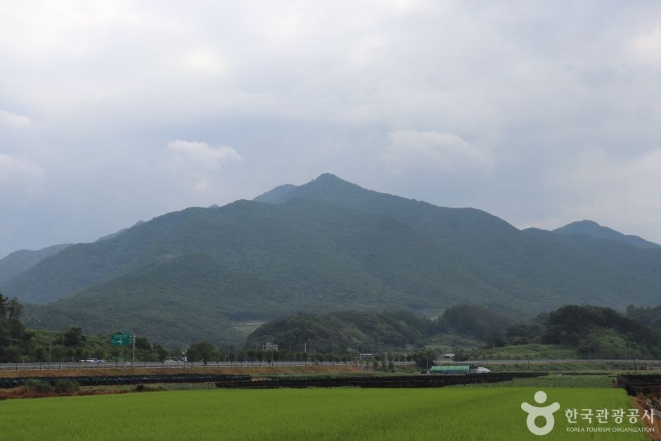군자산 여행 추천 - 메고지고