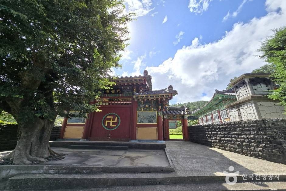 원당사지 여행 추천 - 메고지고