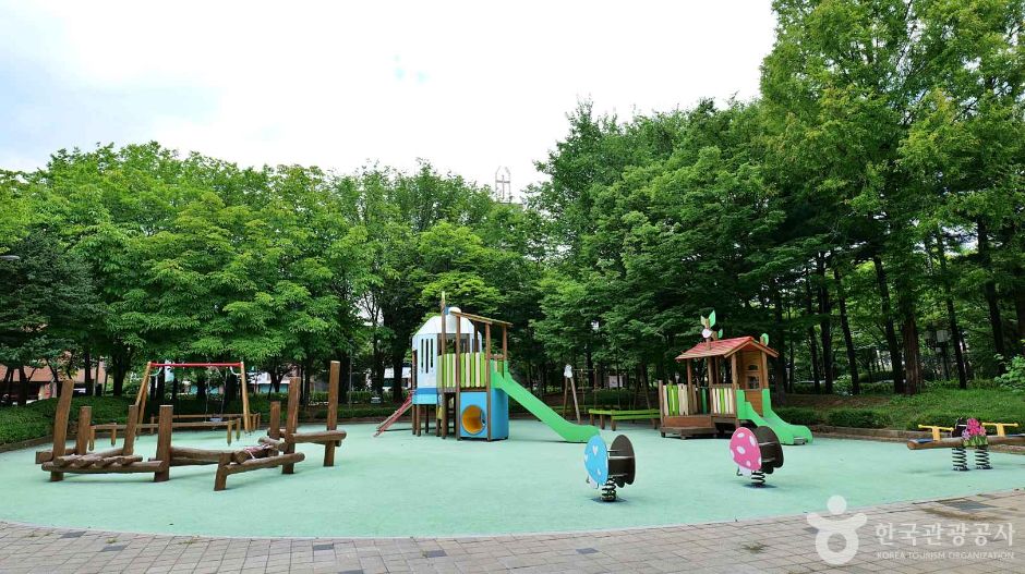 허준근린공원 여행 추천 - 메고지고 허준근린공원 여행 추천 - 메고지고