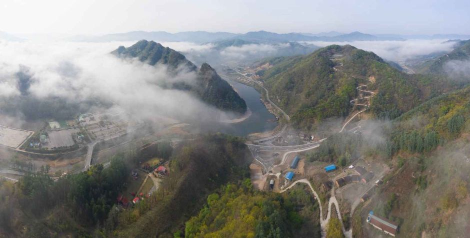 팔봉산관광지 여행 추천 - 메고지고 팔봉산관광지 여행 추천 - 메고지고