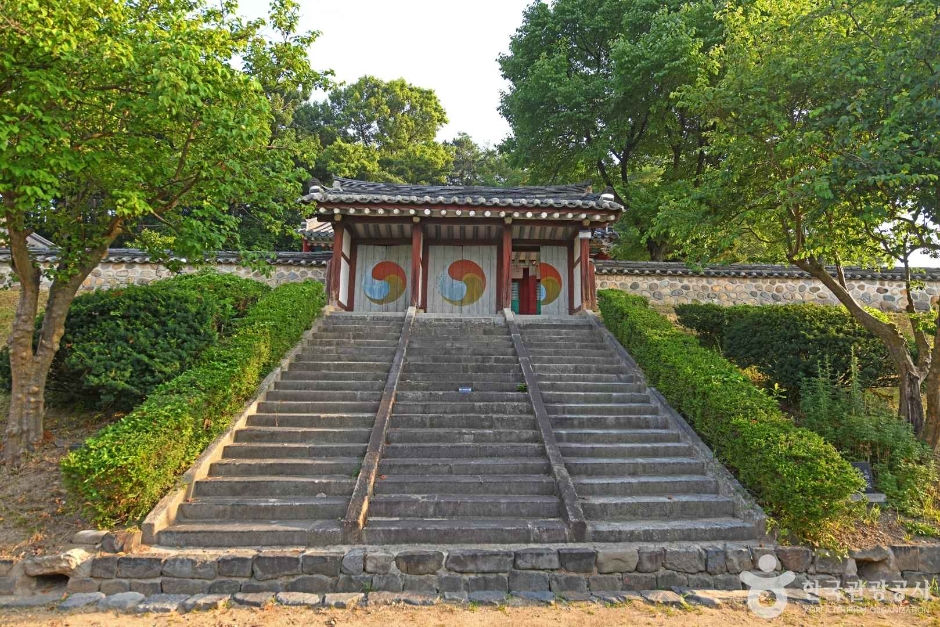 직산향교 여행 추천 - 메고지고 직산향교 여행 추천 - 메고지고