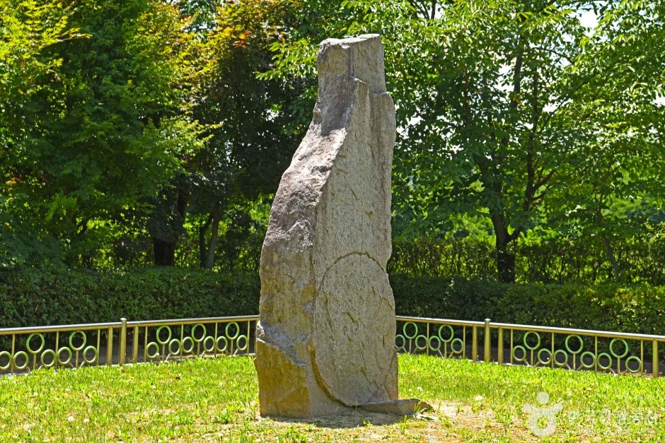 옥천 석탄리 선돌 여행 추천 - 메고지고