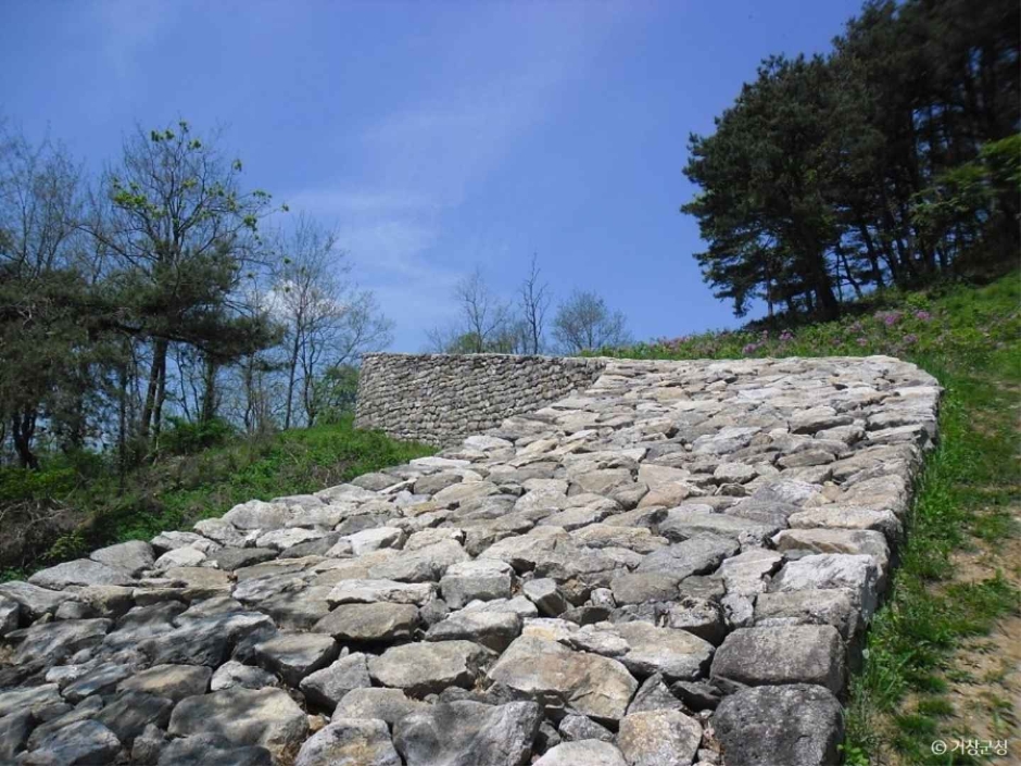 거열산성군립공원 여행 추천 - 메고지고