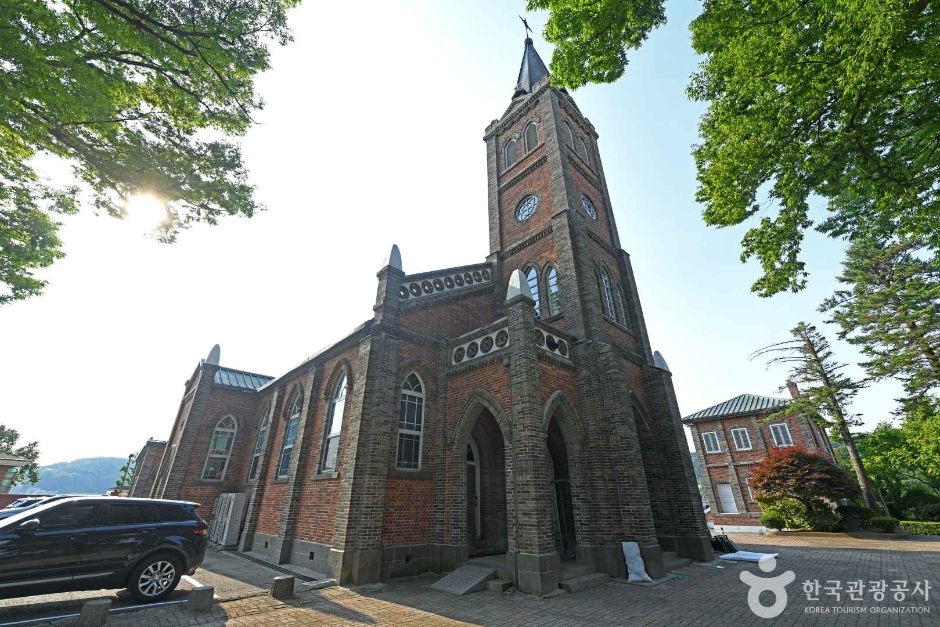 공주 중동성당 여행 추천 - 메고지고 공주 중동성당 여행 추천 - 메고지고