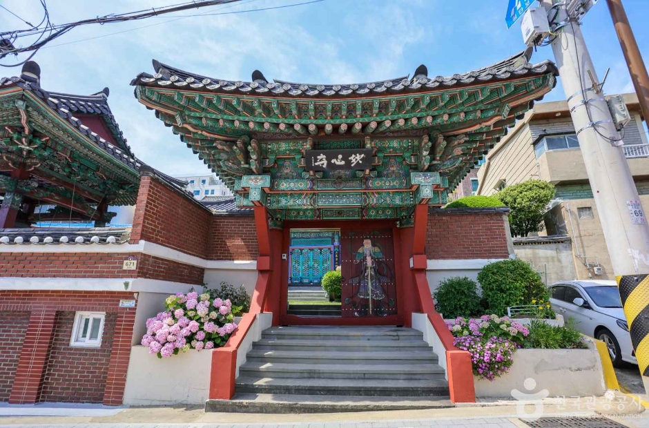 묘심사(부산) 여행 추천 - 메고지고