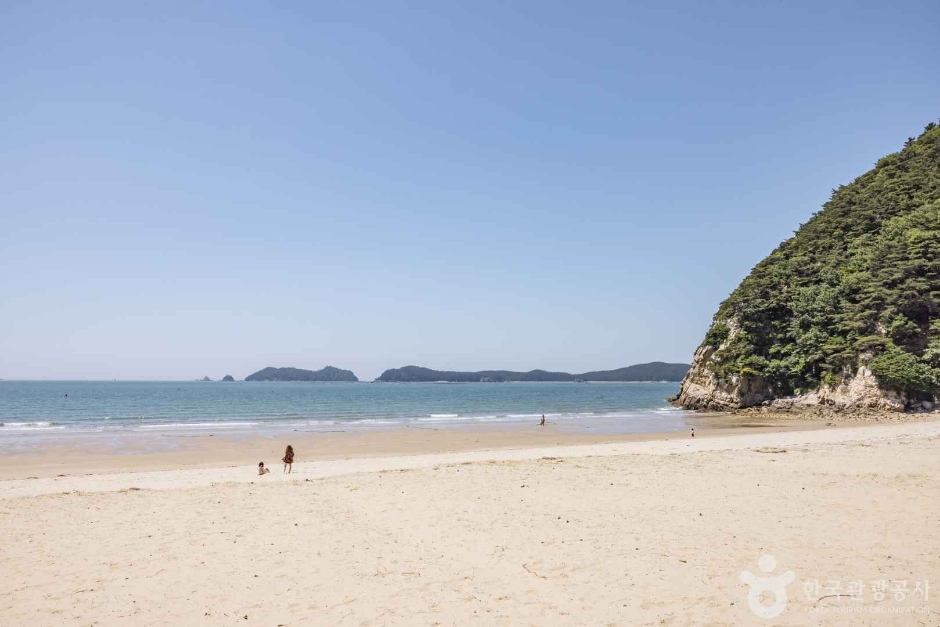갈음이해수욕장 여행 추천 - 메고지고 갈음이해수욕장 여행 추천 - 메고지고