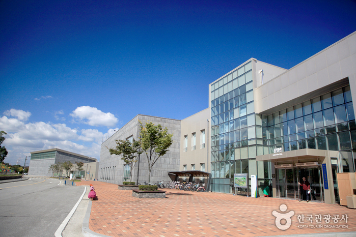 한반도통일미래센터 여행 추천 - 메고지고 한반도통일미래센터 여행 추천 - 메고지고