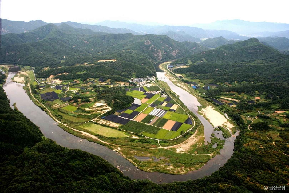 적벽강(금산) 여행 추천 - 메고지고