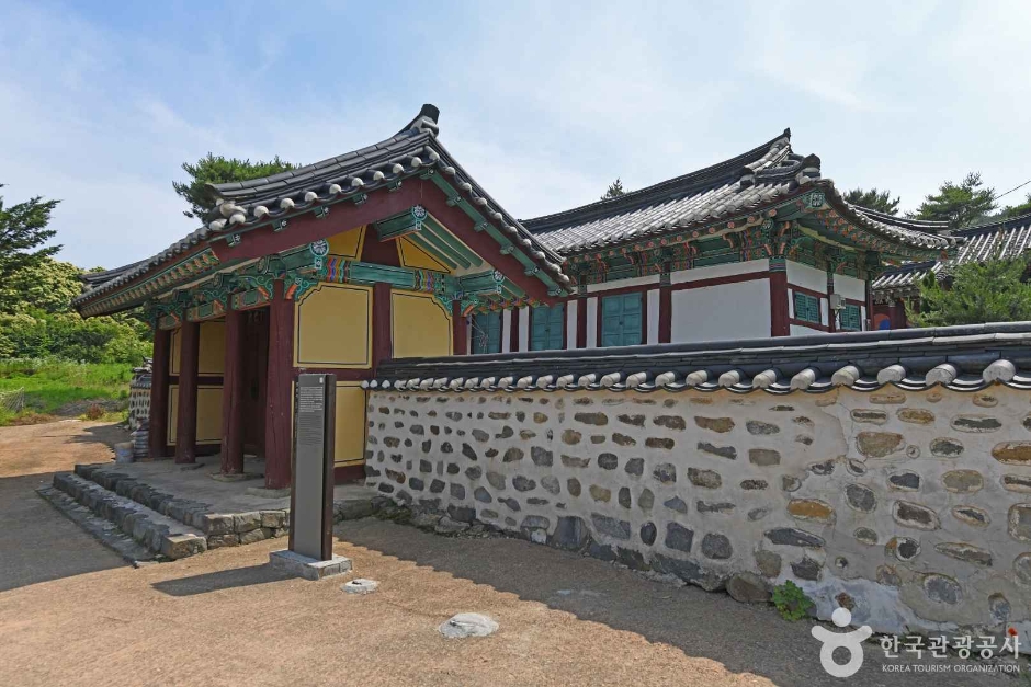 창렬사 여행 추천 - 메고지고 창렬사 여행 추천 - 메고지고
