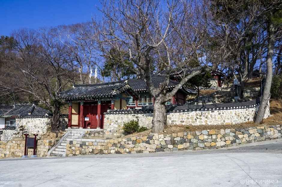 무민사(남해) 여행 추천 - 메고지고 무민사(남해) 여행 추천 - 메고지고