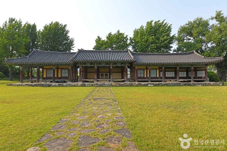 홍산객사 여행 추천 - 메고지고 홍산객사 여행 추천 - 메고지고