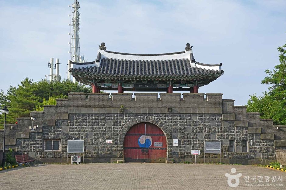 흑성산성 여행 추천 - 메고지고 흑성산성 여행 추천 - 메고지고