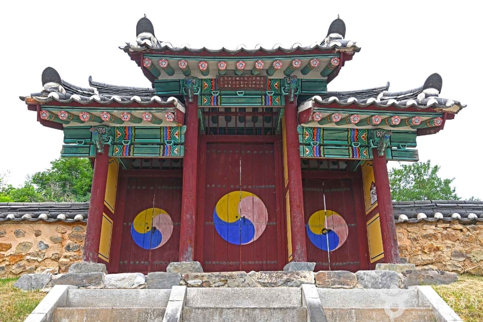 진천 금성대군 사당 여행 추천 - 메고지고 진천 금성대군 사당 여행 추천 - 메고지고