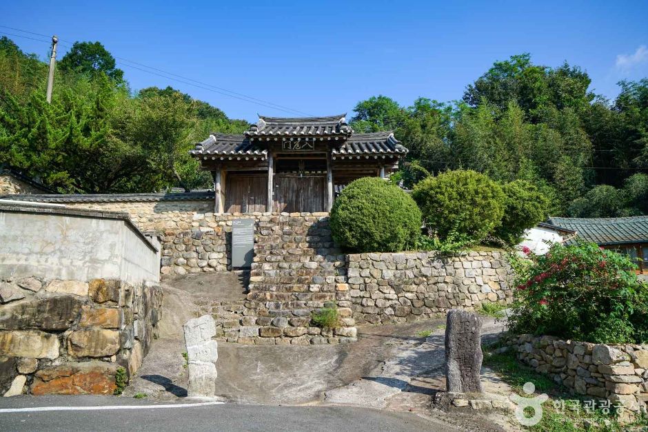 옥계서원(합천) 여행 추천 - 메고지고 옥계서원(합천) 여행 추천 - 메고지고