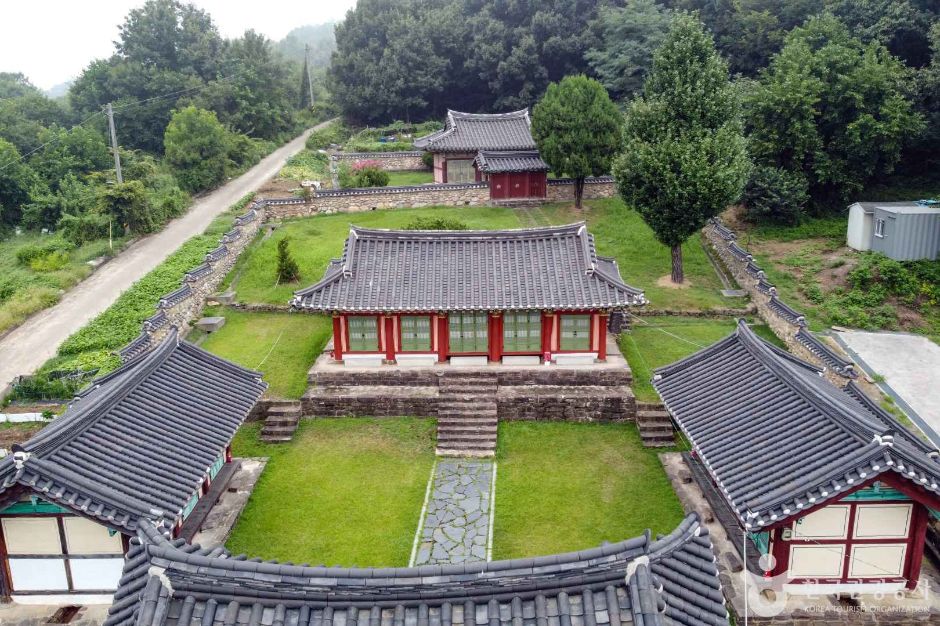 칠원향교 여행 추천 - 메고지고 칠원향교 여행 추천 - 메고지고