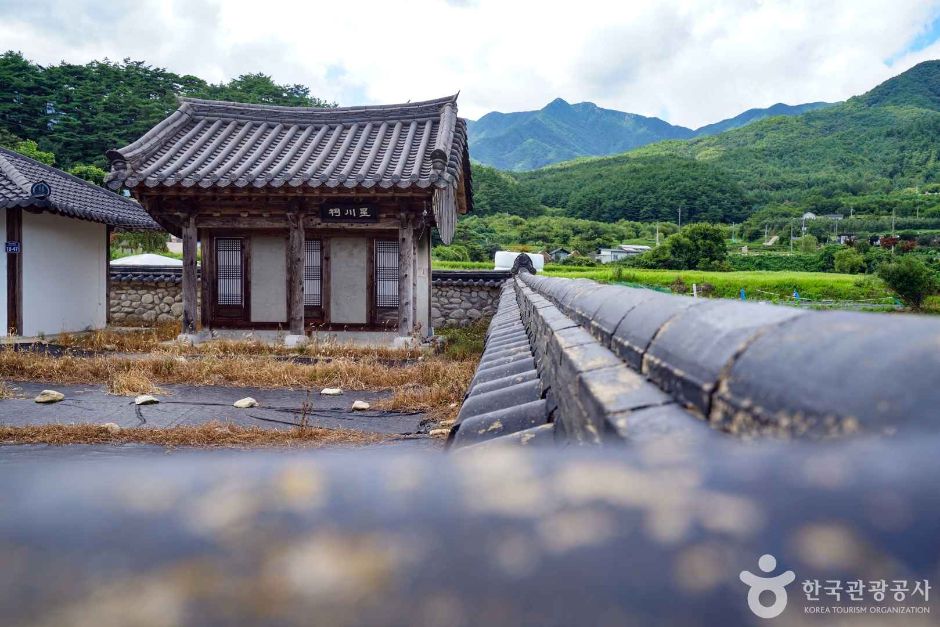 성천서원 여행 추천 - 메고지고 성천서원 여행 추천 - 메고지고
