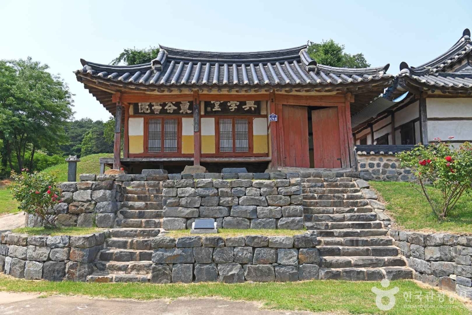 동곡서원 여행 추천 - 메고지고 동곡서원 여행 추천 - 메고지고