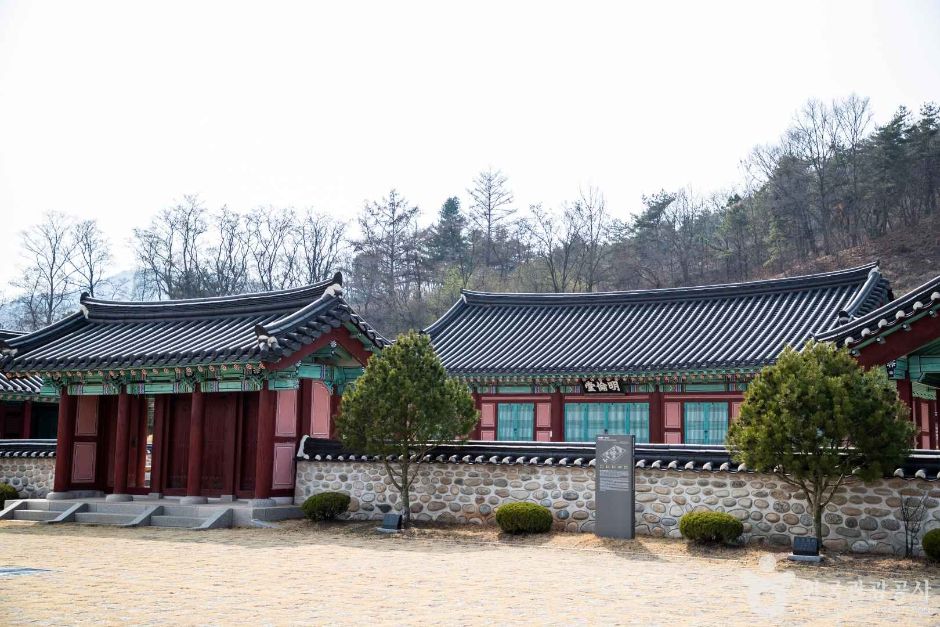 철원향교 여행 추천 - 메고지고 철원향교 여행 추천 - 메고지고