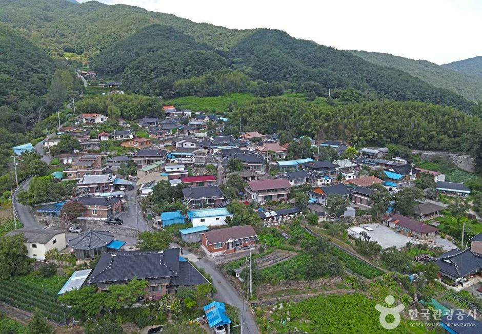 장항마을 여행 추천 - 메고지고