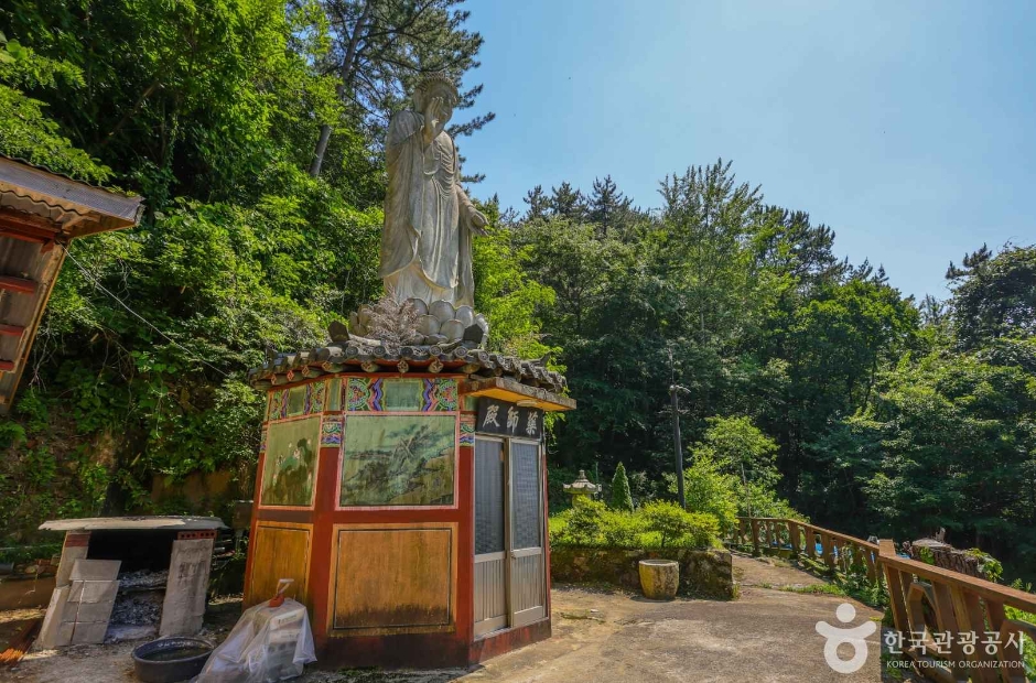약수암(부산) 여행 추천 - 메고지고 약수암(부산) 여행 추천 - 메고지고