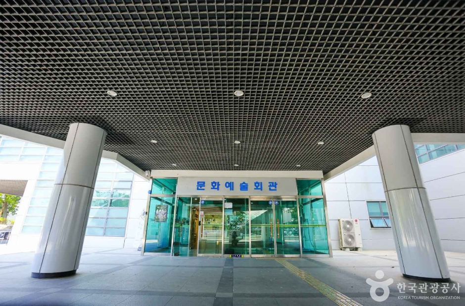 북구문화예술회관 공연장 여행 추천 - 메고지고 북구문화예술회관 공연장 여행 추천 - 메고지고