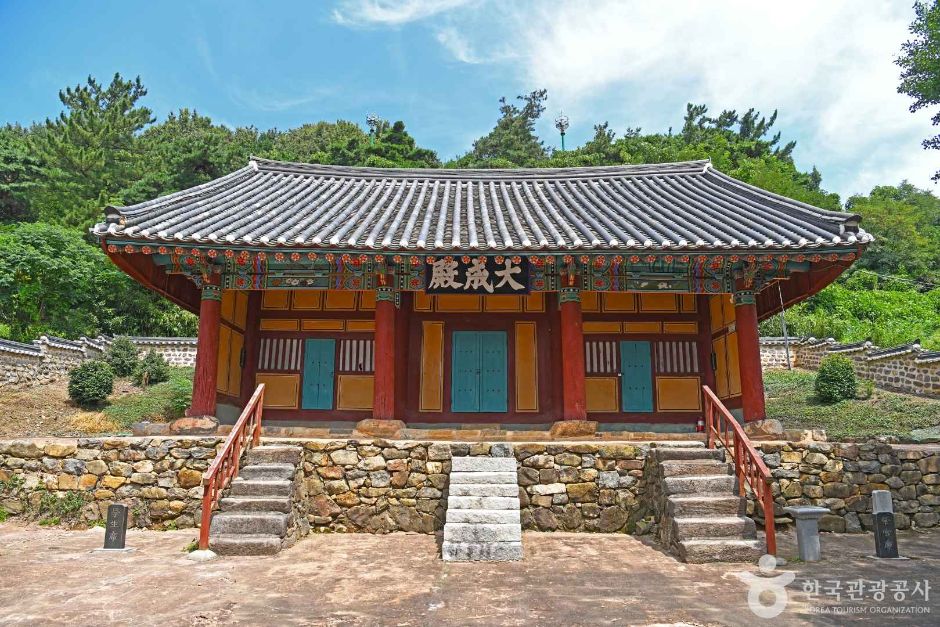 고창향교 여행 추천 - 메고지고 고창향교 여행 추천 - 메고지고
