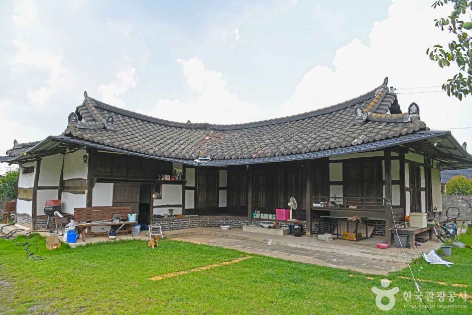 장철성고택 여행 추천 - 메고지고