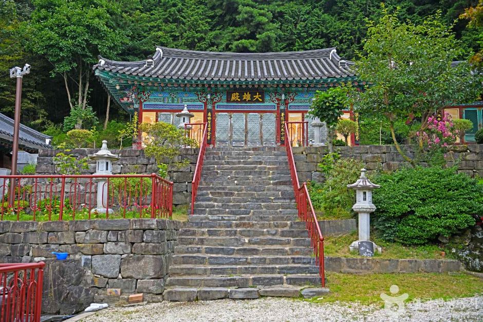 성관사 여행 추천 - 메고지고 성관사 여행 추천 - 메고지고