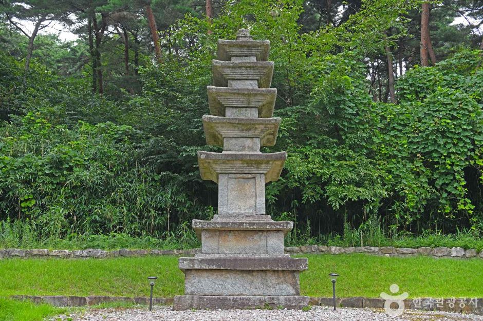 남복리오층석탑 여행 추천 - 메고지고 남복리오층석탑 여행 추천 - 메고지고