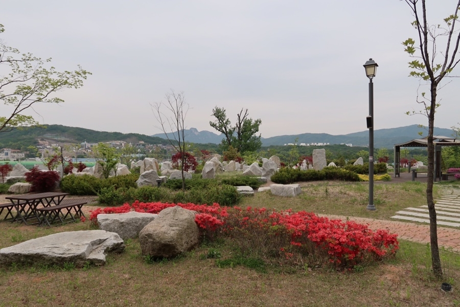독바위공원 여행 추천 - 메고지고 독바위공원 여행 추천 - 메고지고