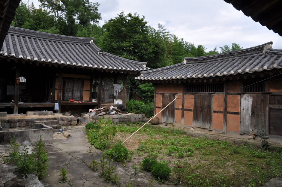 산청 대포리 민씨고가 여행 추천 - 메고지고 산청 대포리 민씨고가 여행 추천 - 메고지고