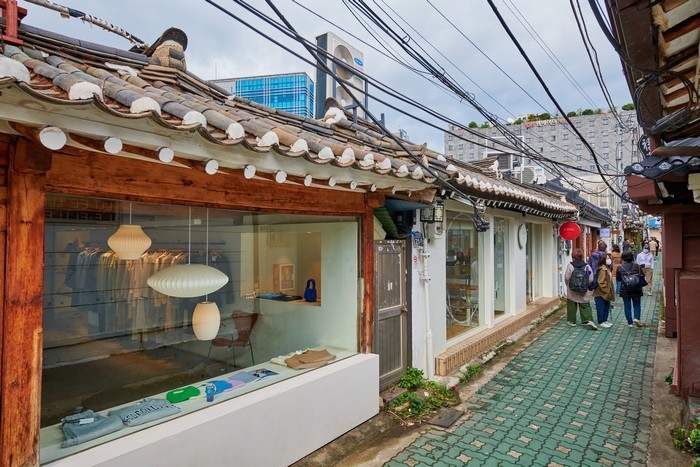 익선동 한옥거리 여행 추천 - 메고지고