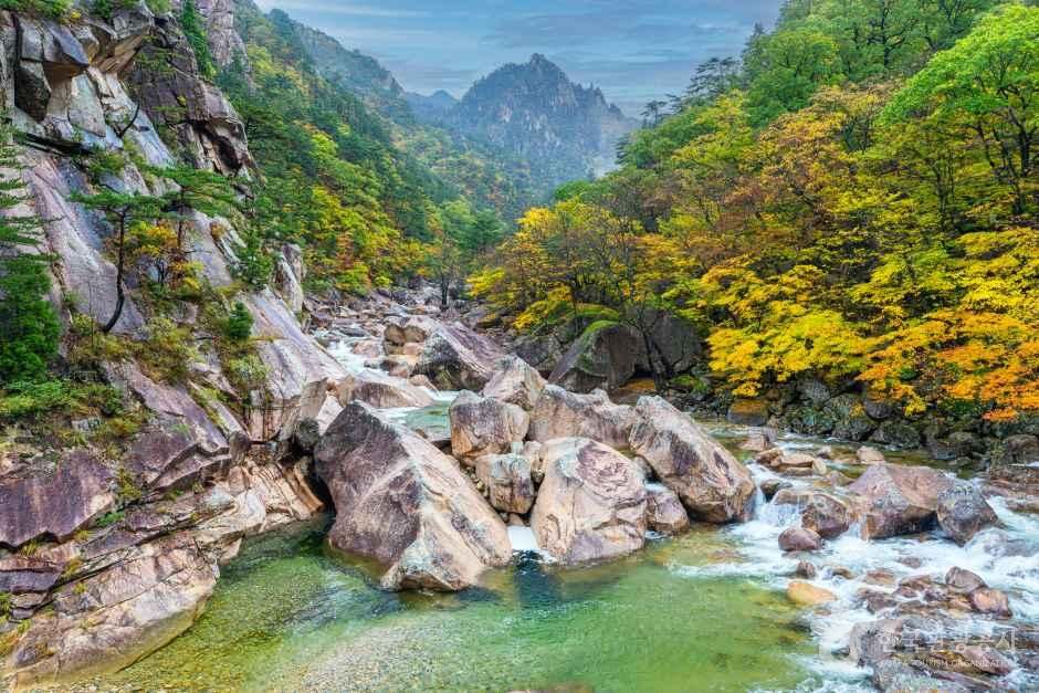설악산 국립공원(외설악) 여행 추천 - 메고지고 설악산 국립공원(외설악) 여행 추천 - 메고지고