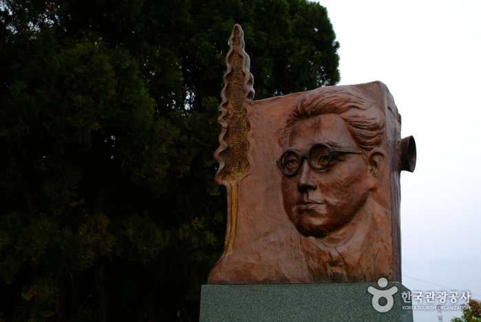당진 필경사 여행 추천 - 메고지고